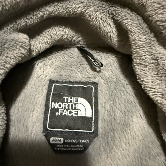 The North Face Light Gray Puffer Jacket - Picture 3 of 4
